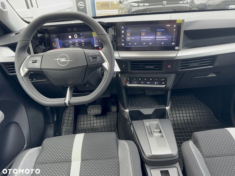 Opel Frontera - 11
