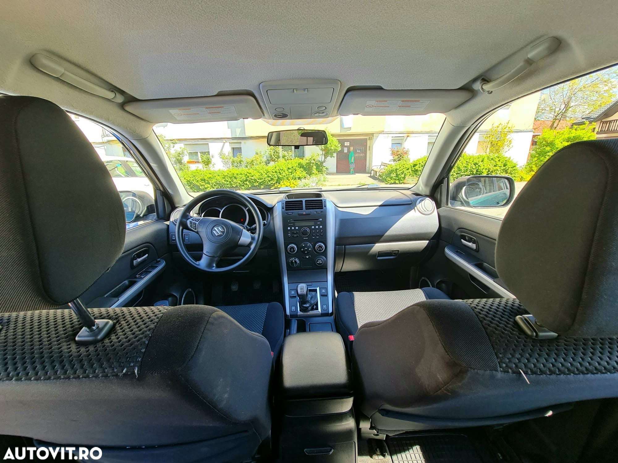 Suzuki Grand Vitara 2.0 Comfort - 6