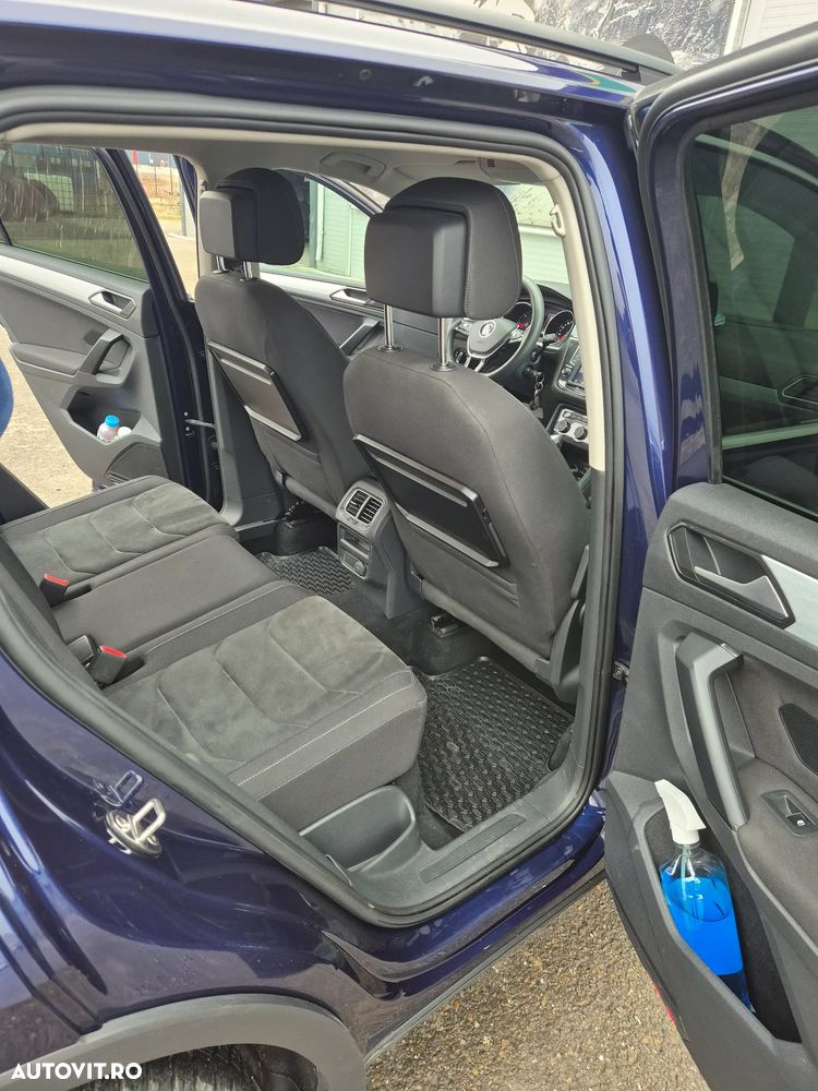Volkswagen Tiguan - 10