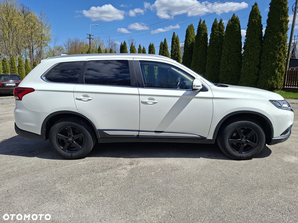 Mitsubishi Outlander 2.0 2WD - 7