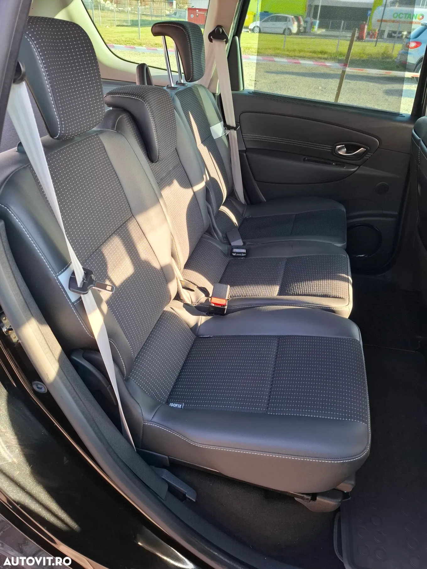Renault Grand Scenic dCi 130 FAP Bose Edition - 14