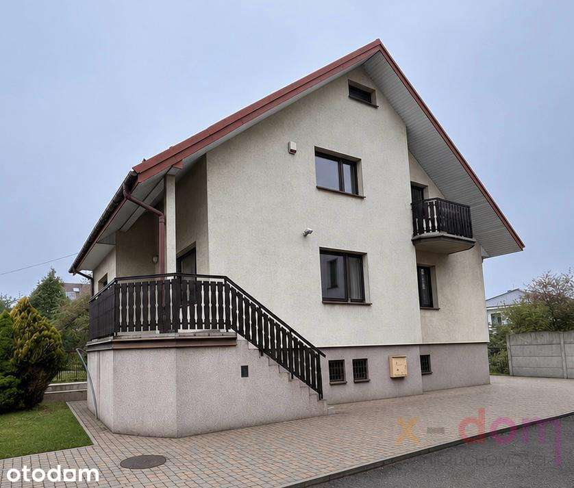 Baranówek -dom z funkcją mieszkalno - biznesową.