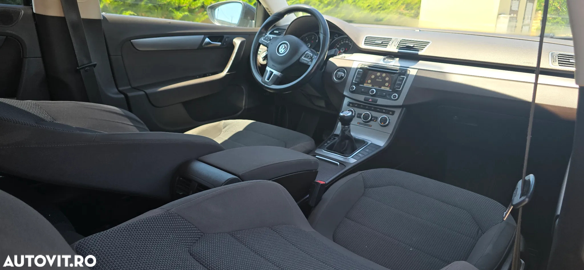 Volkswagen Passat Variant 2.0 TDI BlueMotion Technology Exclusive - 13