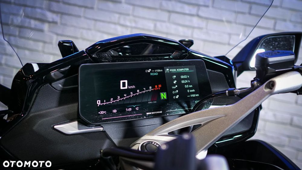 BMW K - 7