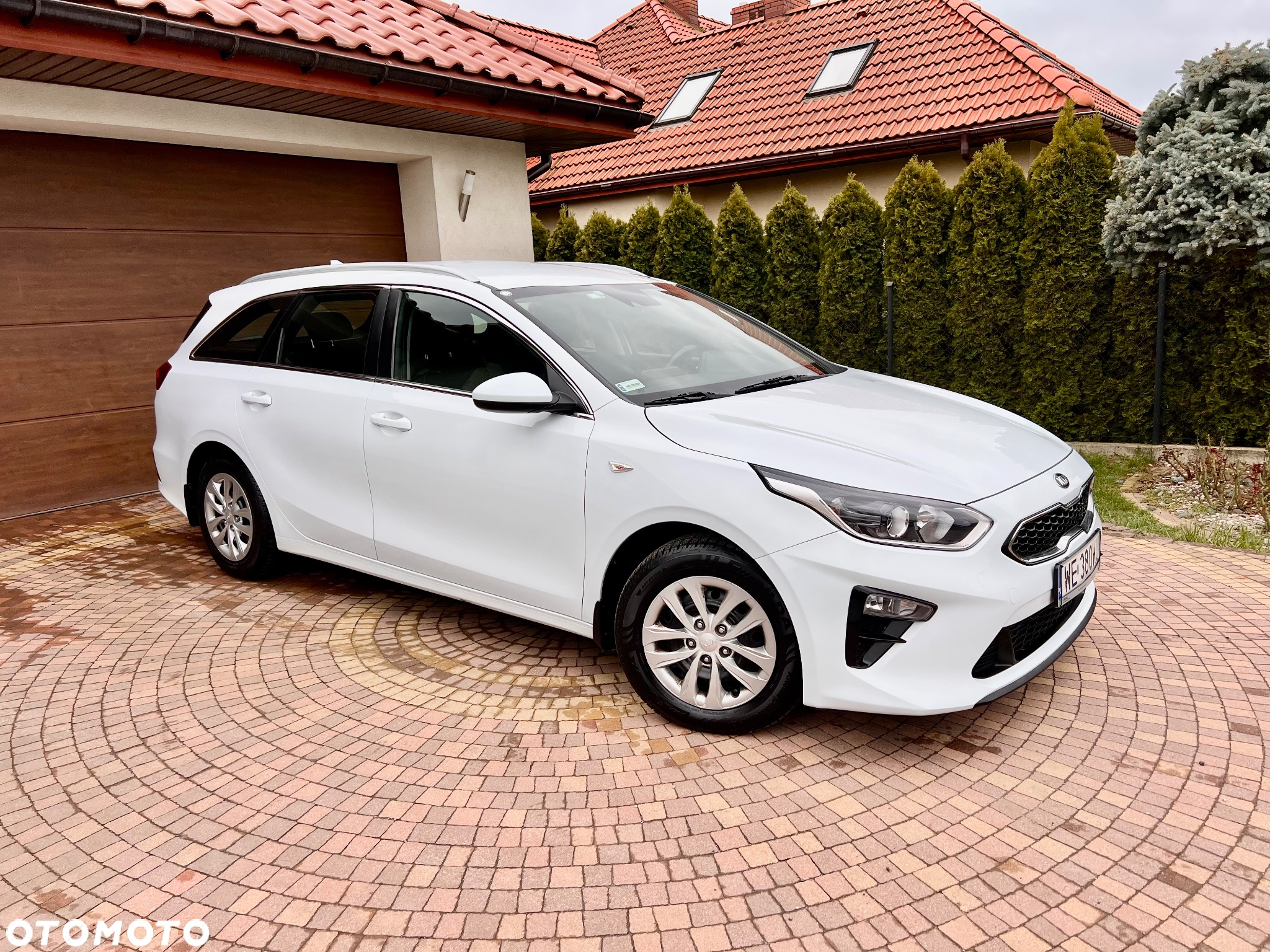 Kia Ceed 1.6 CRDi SCR M - 23