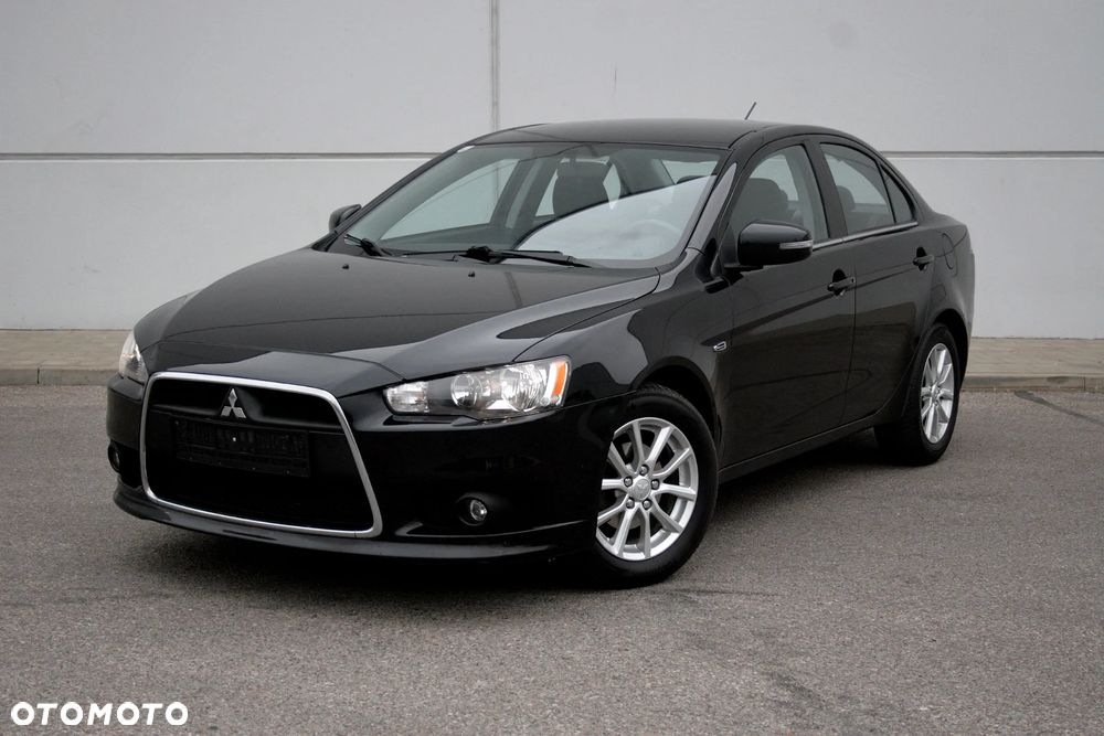 Mitsubishi Lancer - 2