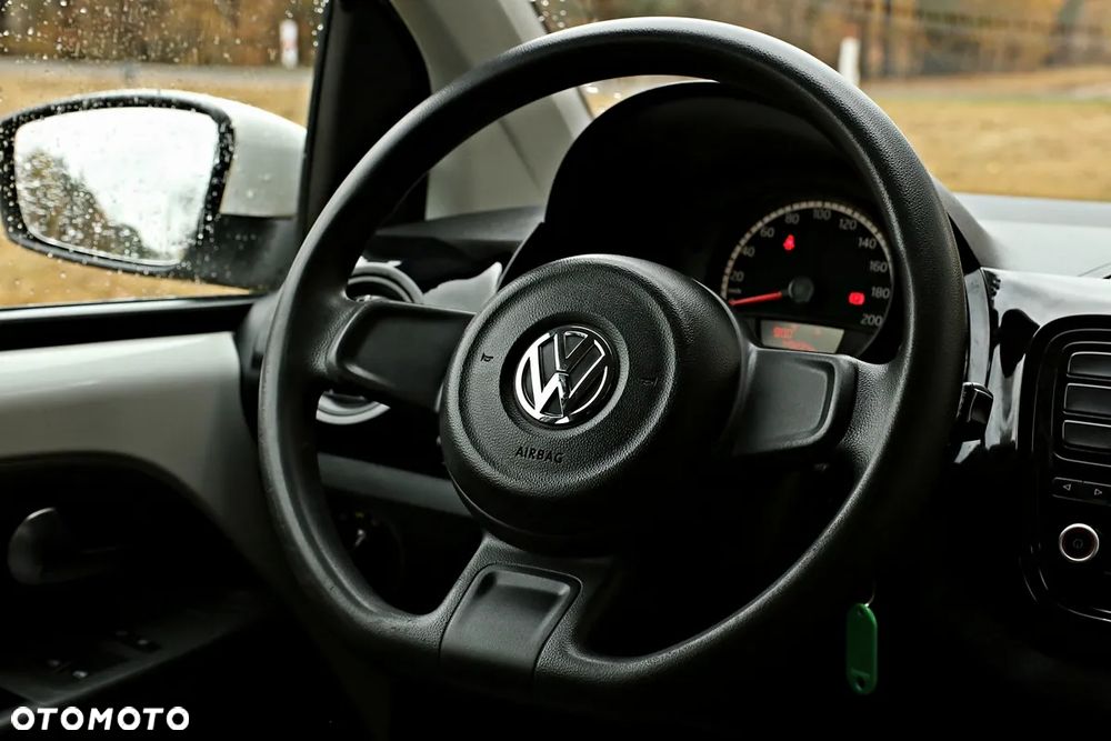 Volkswagen up! 1.0 high - 34
