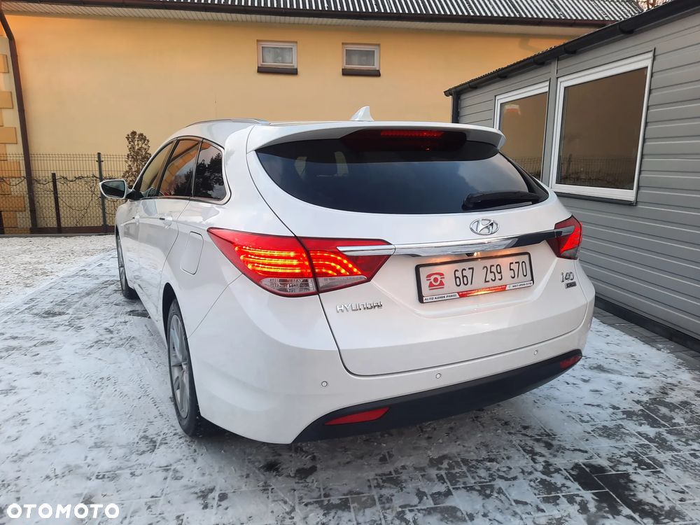 Hyundai i40 i40cw 1.7 CRDi Automatik Fifa World Cup Edition - 5