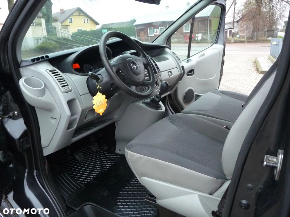 Opel Vivaro - 7