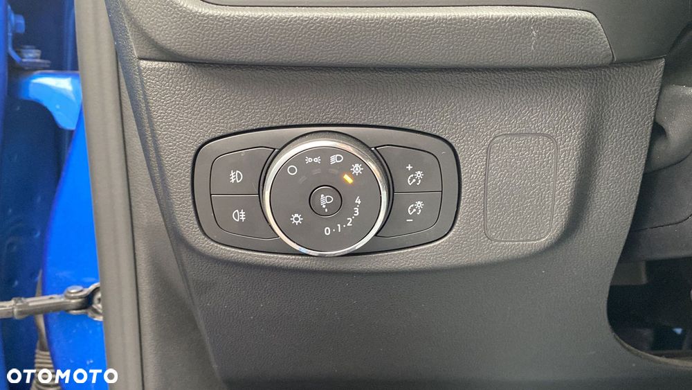 Ford Focus 1.0 EcoBoost mHEV Titanium X - 24