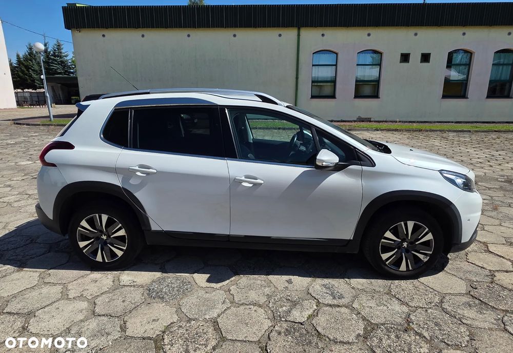 Peugeot 2008 - 3