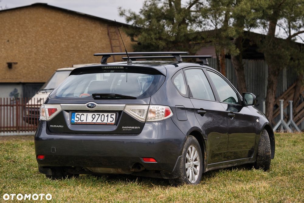 Subaru Impreza 1.5 RC - 3