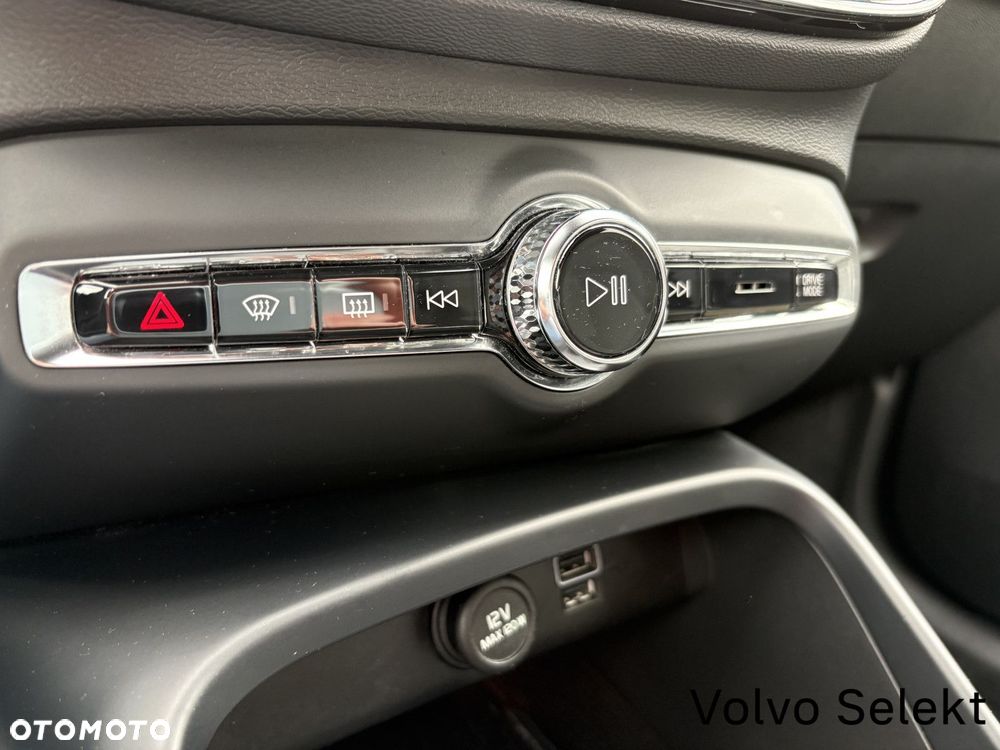 Volvo XC 40 - 15