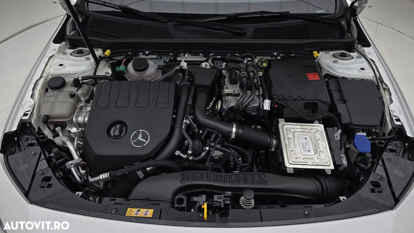 Mercedes-Benz A - 24