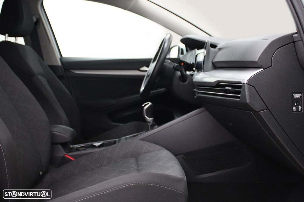 VW Golf 1.0 TSI Life - 20