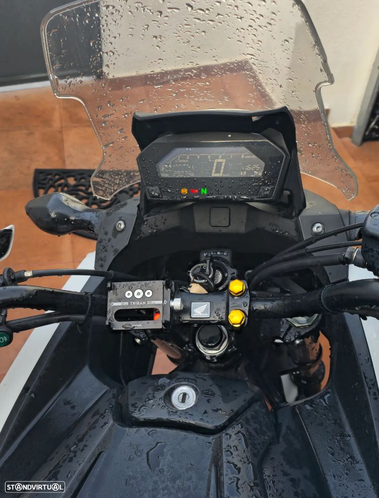 Honda NC750X - 4