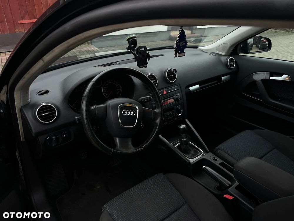 Audi A3 Sportback 1.9 TDI Ambition - 8