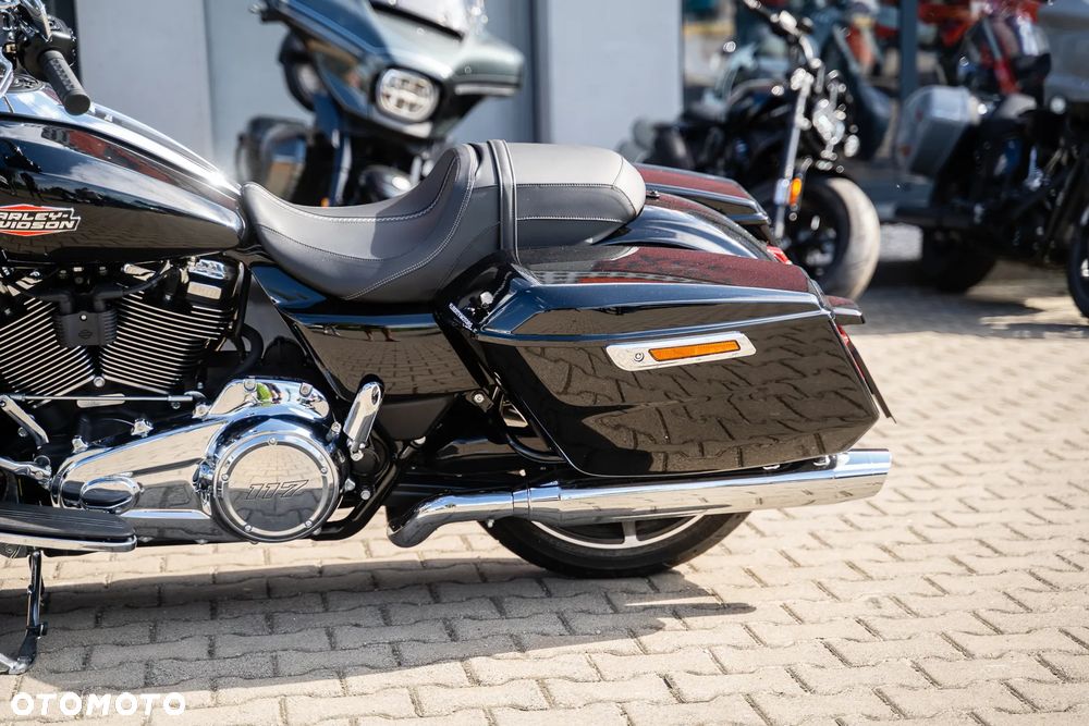 Harley-Davidson Touring Road Glide - 6