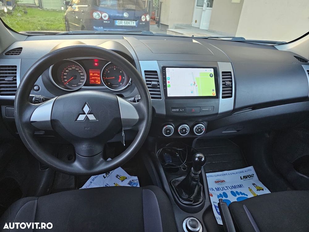 Mitsubishi Outlander 2.0 DI-D Intense - 5