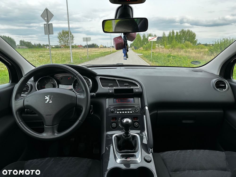 Peugeot 3008 1.6 HDi Premium - 16