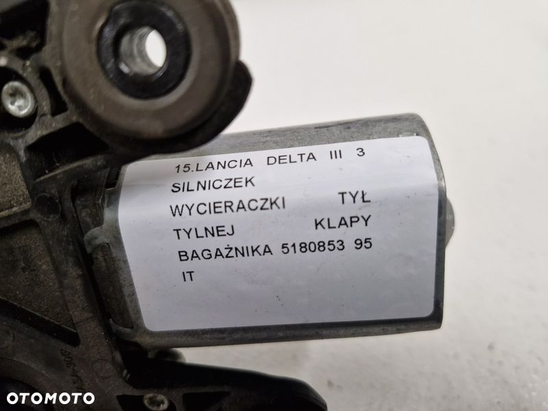 LANCIA DELTA III 3 SILNICZEK WYCIERACZKI TYŁ KLAPY BAGAŻNIKA 5180853 - 3