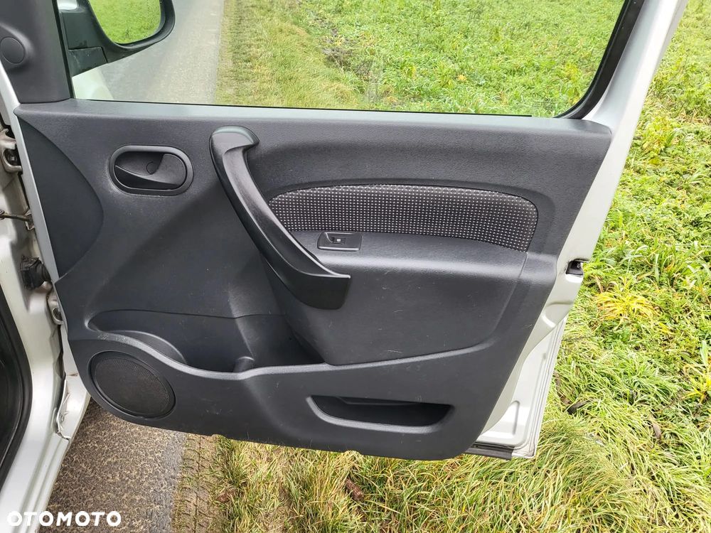 Mercedes-Benz Citan - 11