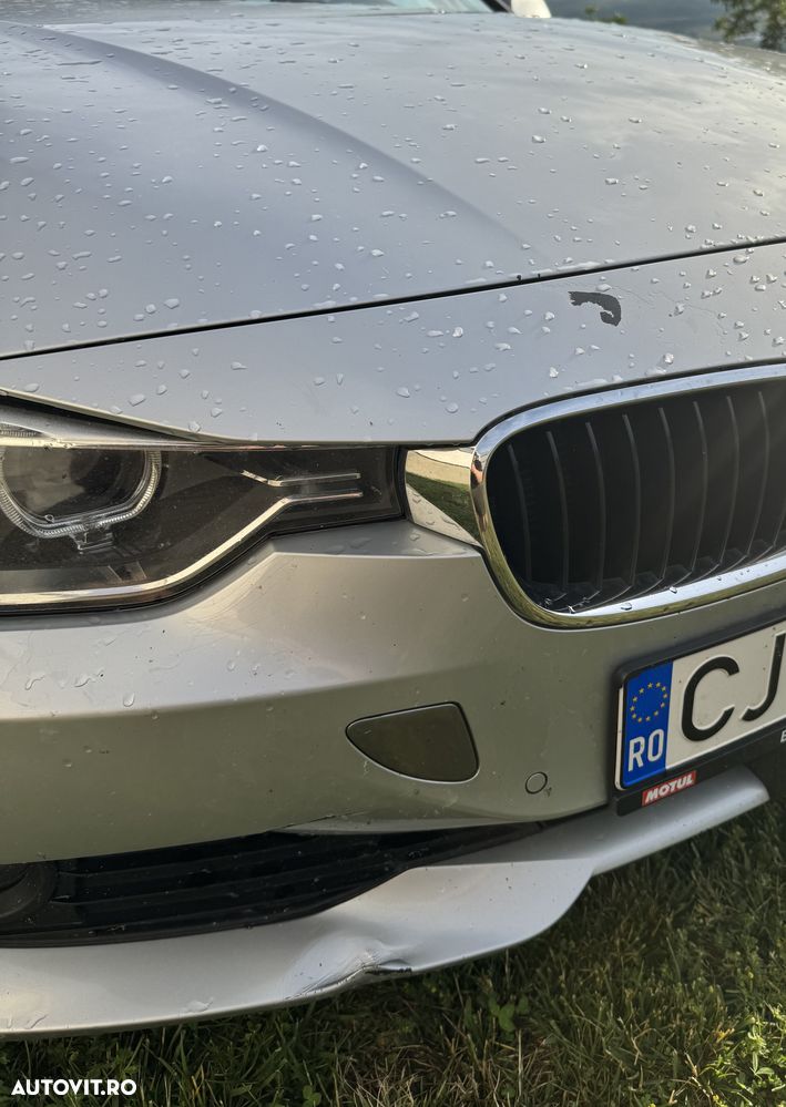 BMW Seria 3 320d Aut. - 13