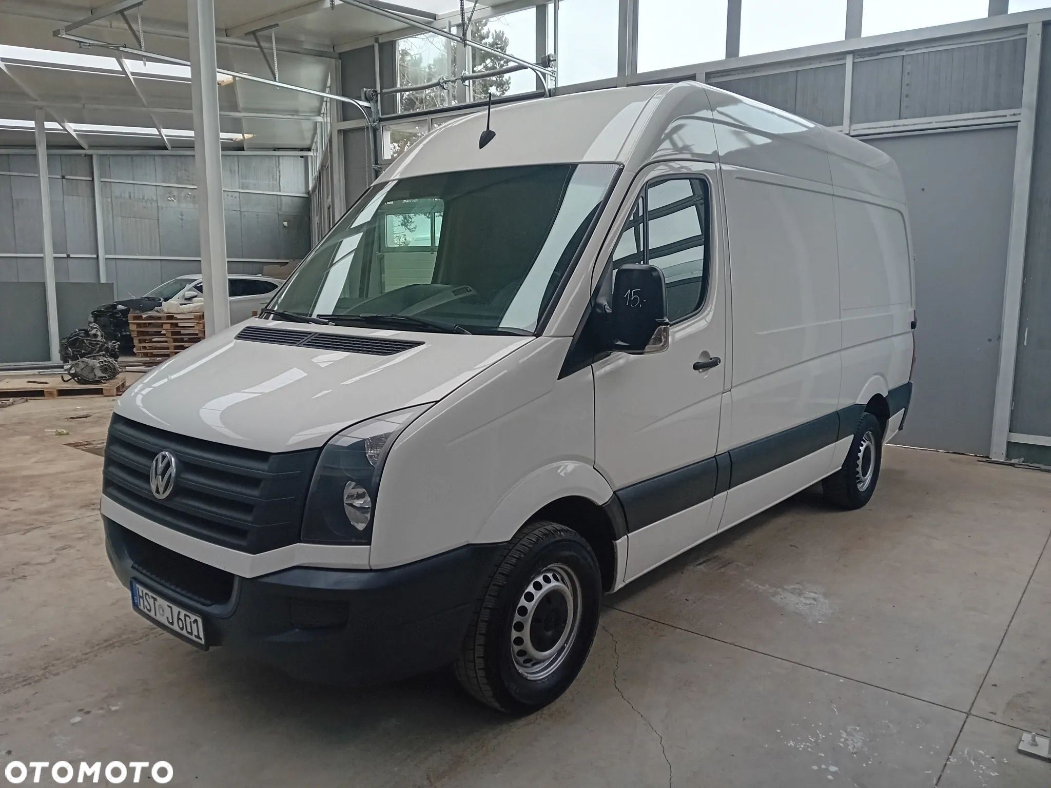 Volkswagen Crafter - 1