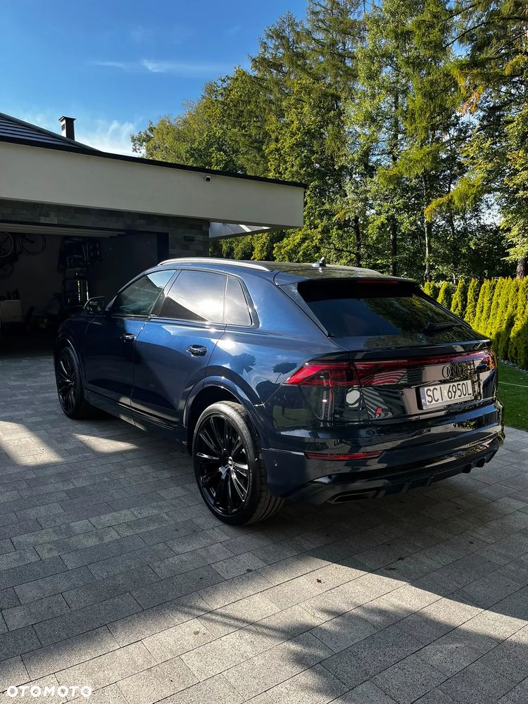 Audi Q8 - 2