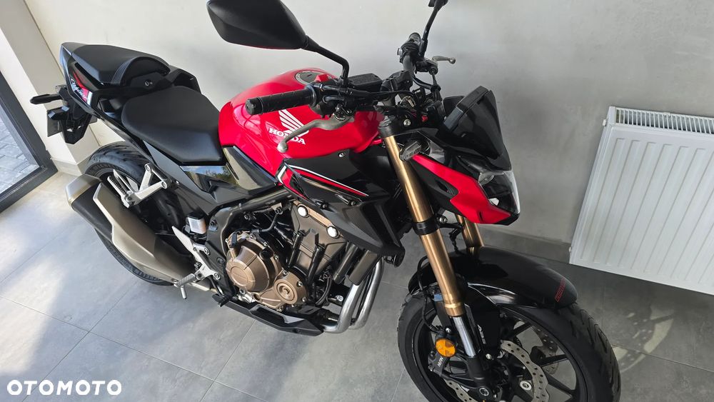 Honda CB - 32