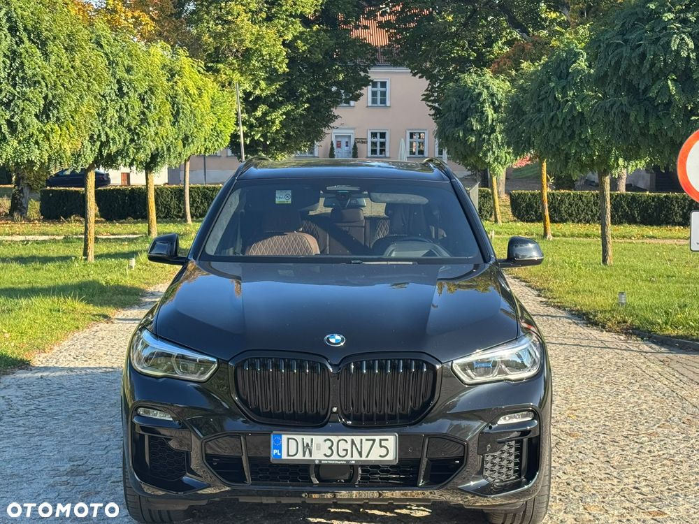 BMW X5 M50D 2019 photo 3