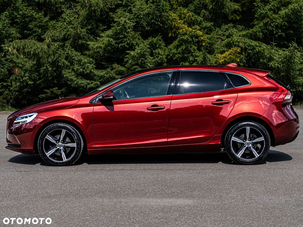Volvo V40 T2 Drive-E Momentum - 6