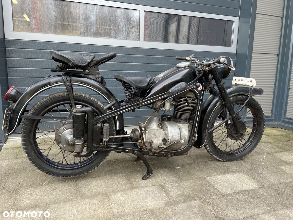 BMW R - 16