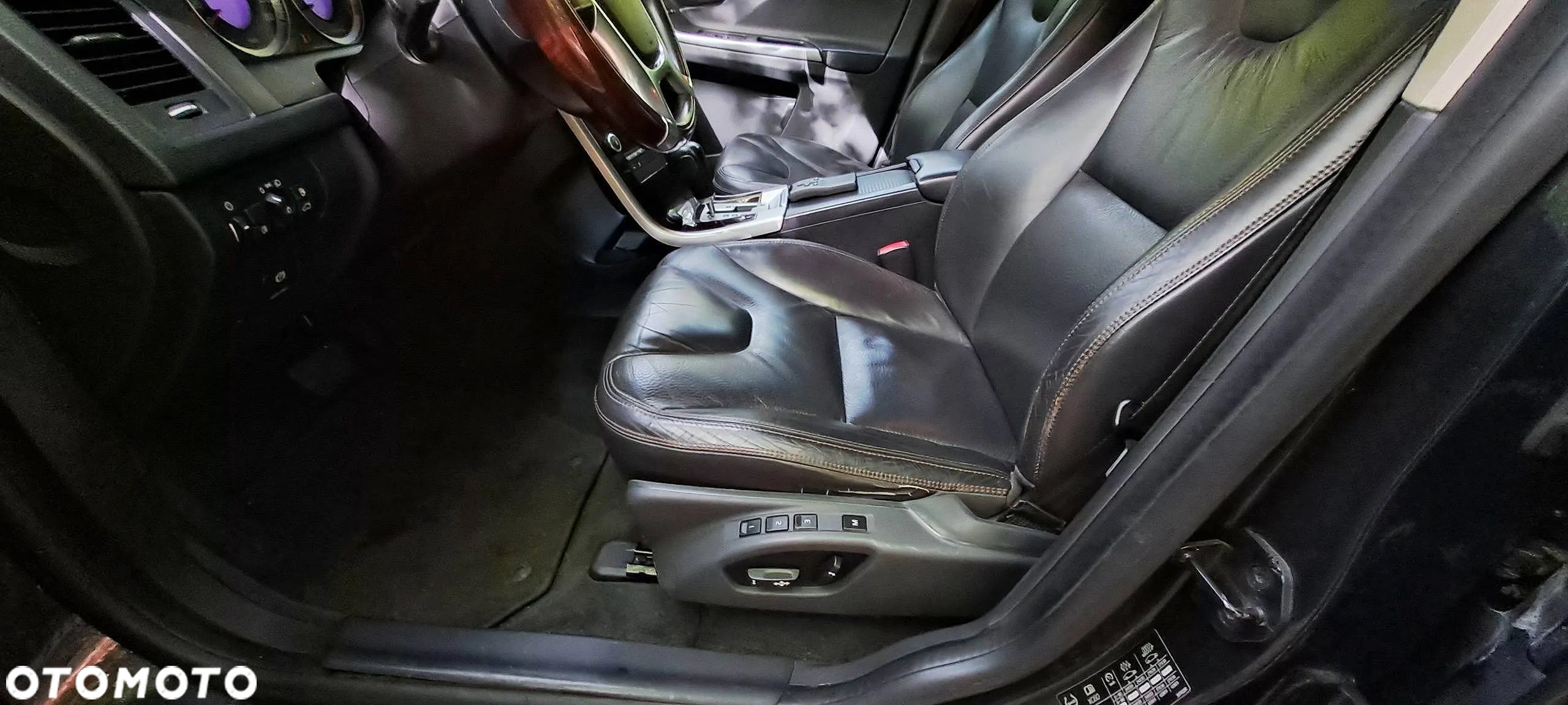 Volvo XC 60 - 31