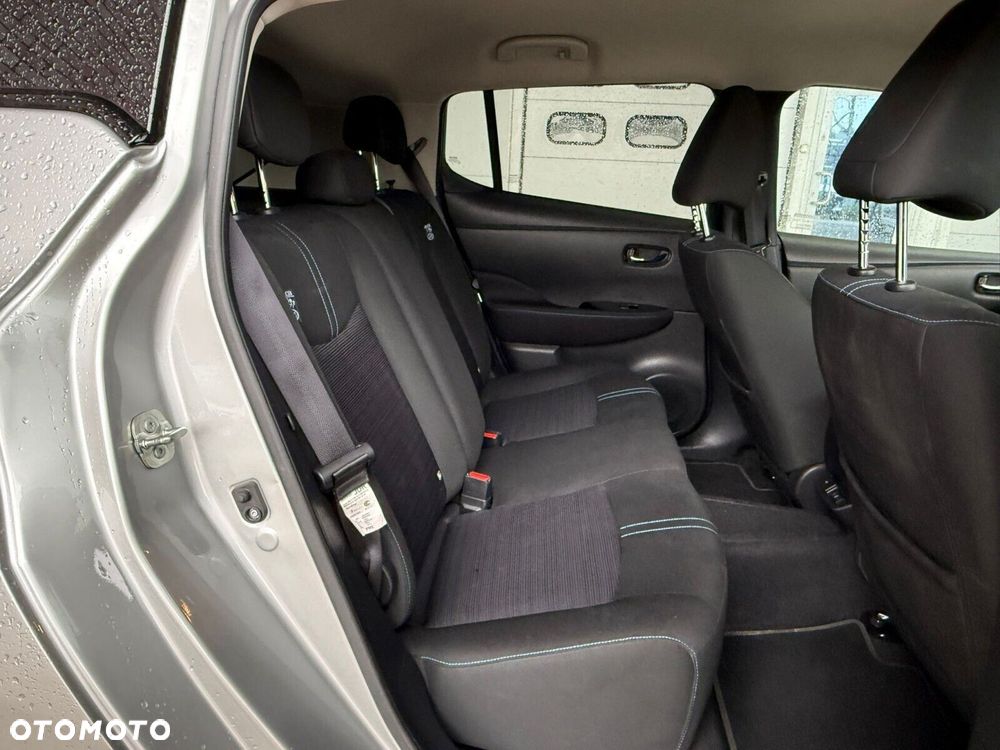 Nissan Leaf - 13