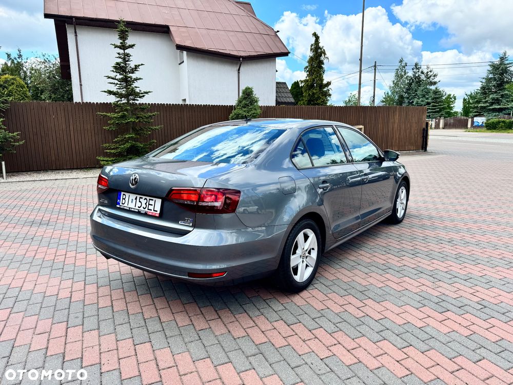 Volkswagen Jetta 2.0 TDI DPF BMT Highline - 15