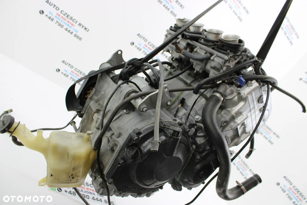 Honda CBR 1000 Silnik SC28E Głowica Skrzynia Biegów Wał Gaźniki - 10