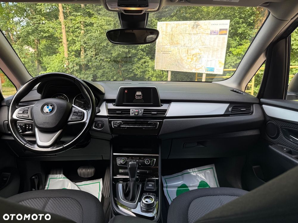 BMW Seria 2 216d Active Tourer - 11