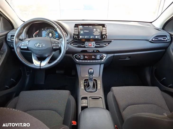 Hyundai i30 1.6 CRDI 48V-Hybrid DCT Prime - 9