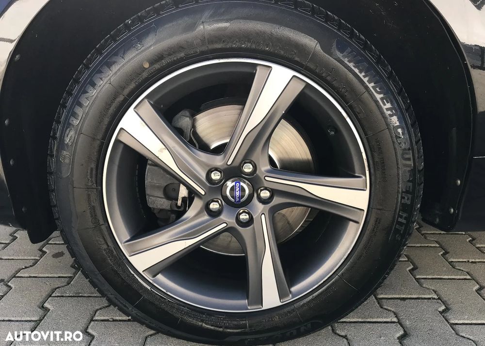 Volvo XC 60 D4AWD R-Design - 40