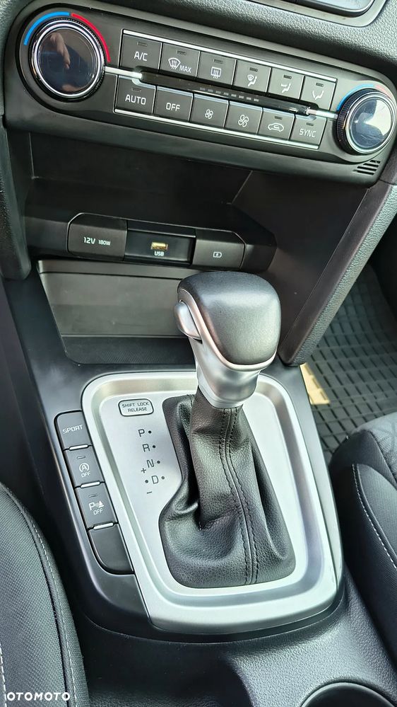 Kia Ceed 1.5 T-GDI M DCT - 20