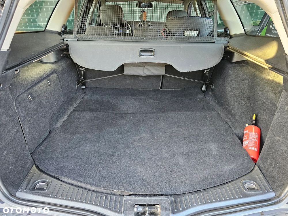 Ford Mondeo 1.6 T Titanium - 26