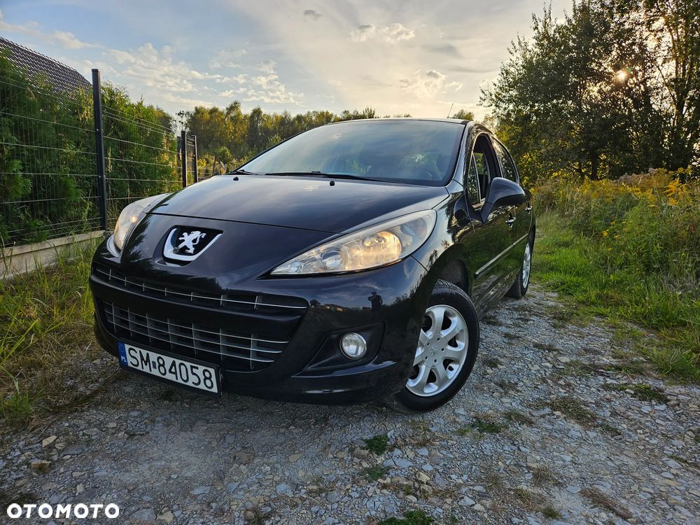 Peugeot 207 1.6 HDi Active - 1