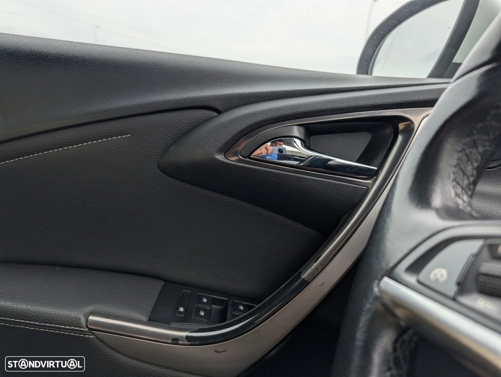 Opel Astra 1.7 CDTI Cosmo - 12