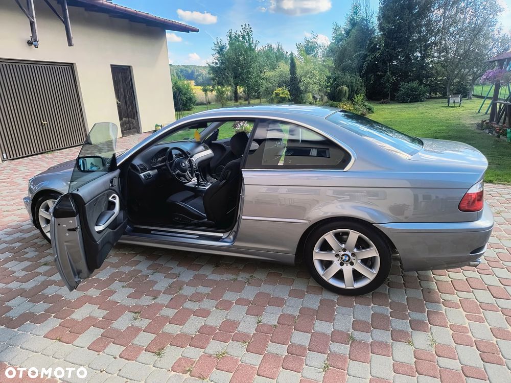 BMW Seria 3 325Ci - 33