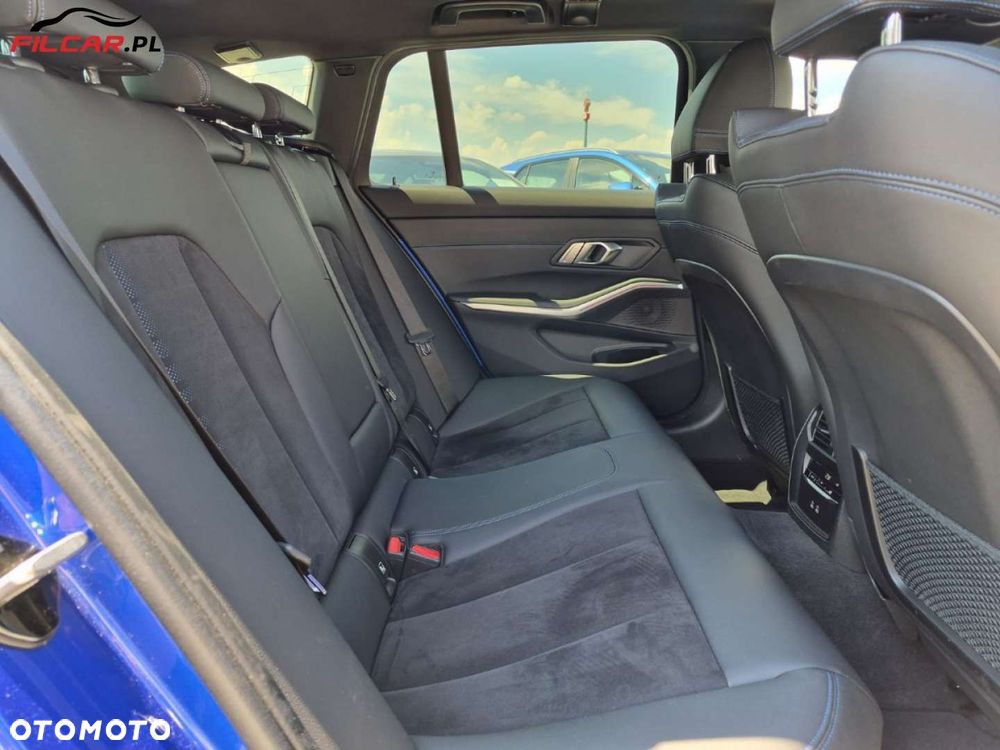 BMW Seria 3 - 25