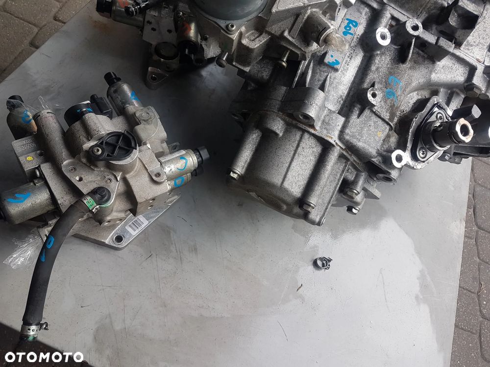 POMPA OLEJU KORPUS WYBIERAK BIEGÓW nastawnik robot przystawka korpus skrzynia automatyczna automat selespeed dualogic robot automat fiat alfa mito bravo II 500 500l 500x tipo grande punto evo doblo Qubo fiorino panda lancia ka 1.3 multijet - 26