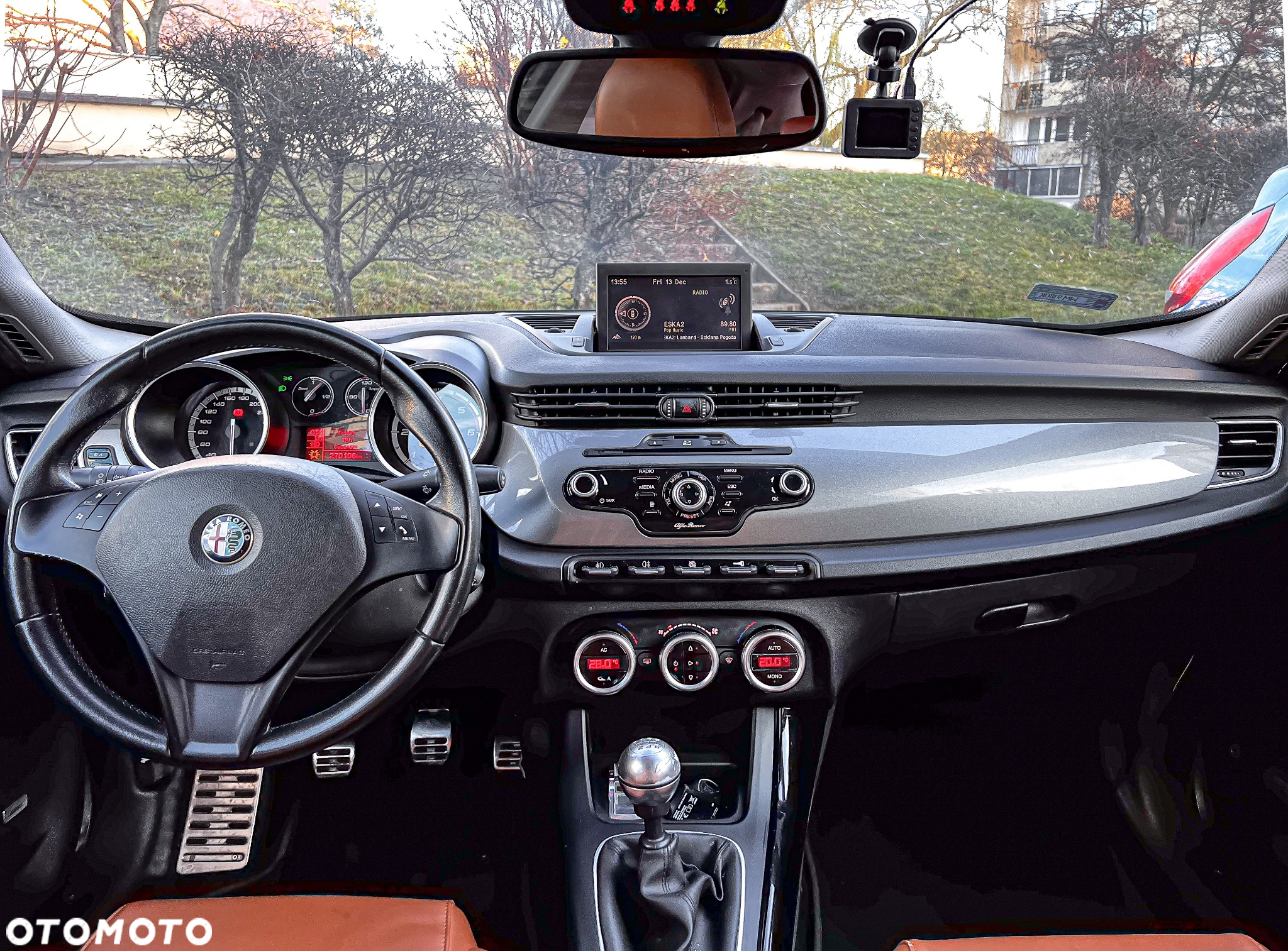 Alfa Romeo Giulietta 2.0 JTDM Distinctive - 13