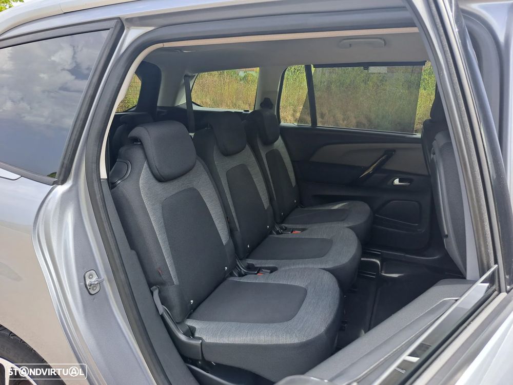 Citroën C4 Spacetourer 1.6 BlueHDi Shine - 25