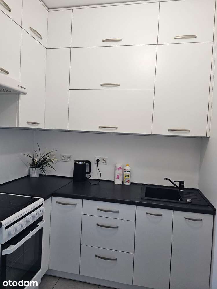 Mieszkanie 37 m², 2 pokoje, ul.Żeromskiego 1, 3 min do metra Słodowiec